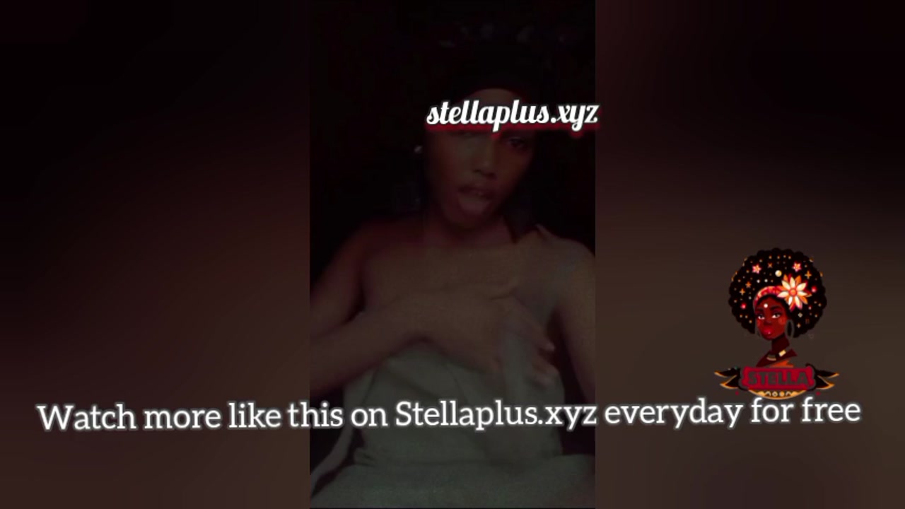 Naija leaks: Happy Nigerian teenage making naughty nude video for Boyfriend preview image