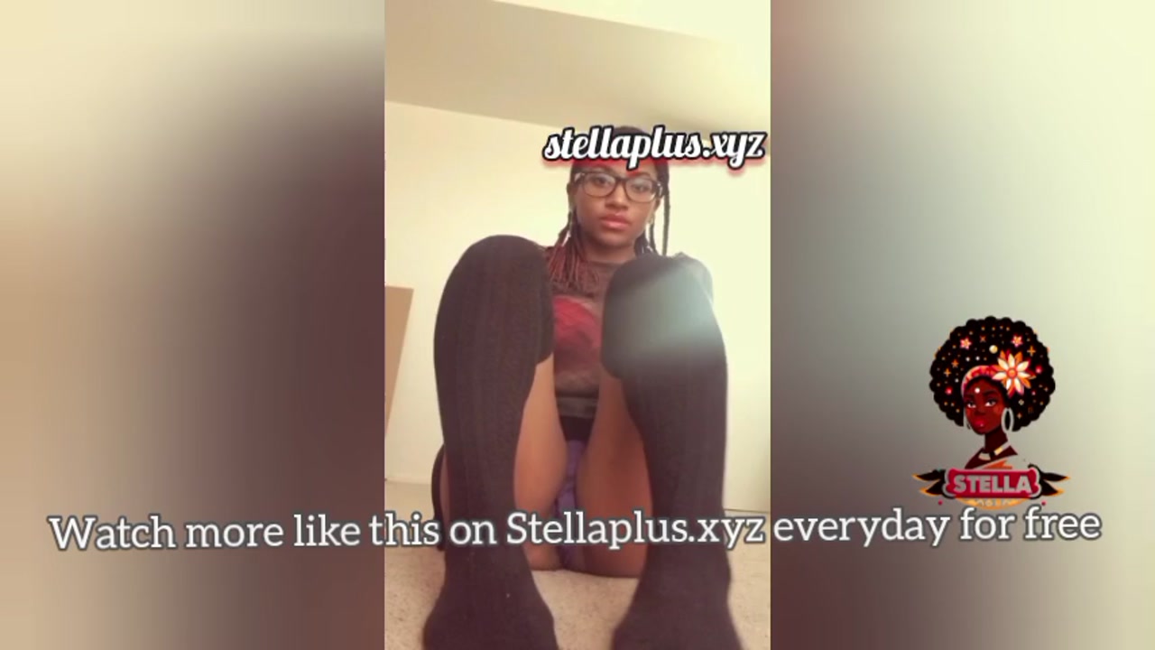 Solo porn video: The prettier the face the sexier the panties preview image