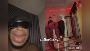 Ellababe fucking dildo